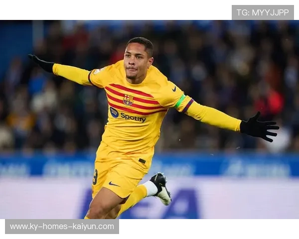 巴萨年轻前锋替补登场收获进球：新星崭露头角，未来可期